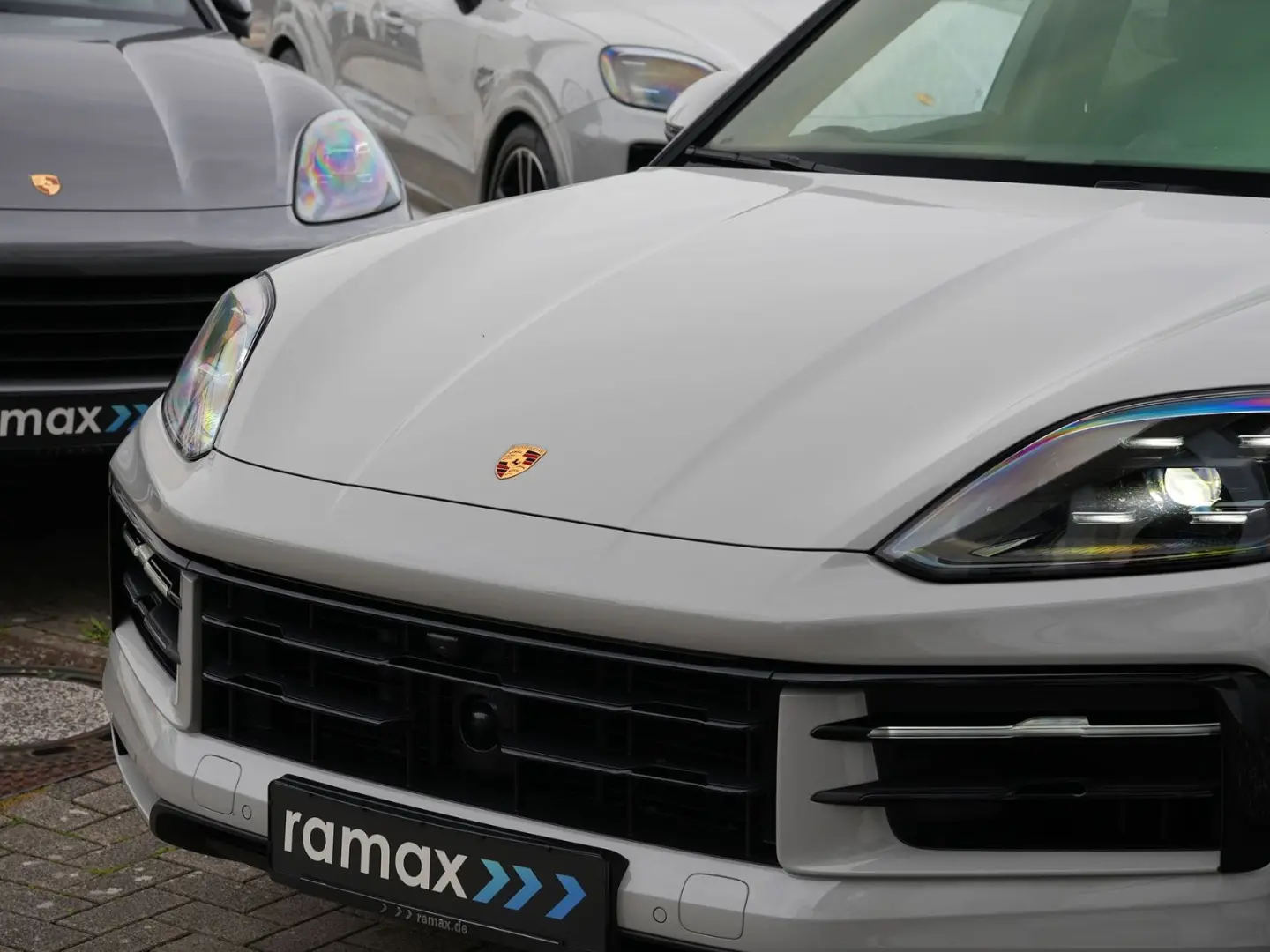 Porsche E-Hybrid Coupé INNODRIVE-LUFTF-PANO-MASSAGE