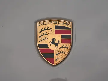Porsche E-Hybrid Coupé INNODRIVE-LUFTF-PANO-MASSAGE