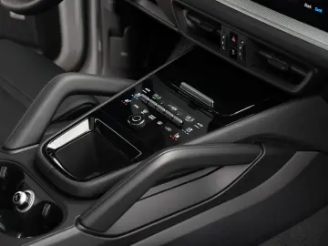 Porsche E-Hybrid Coupé INNODRIVE-LUFTF-PANO-MASSAGE