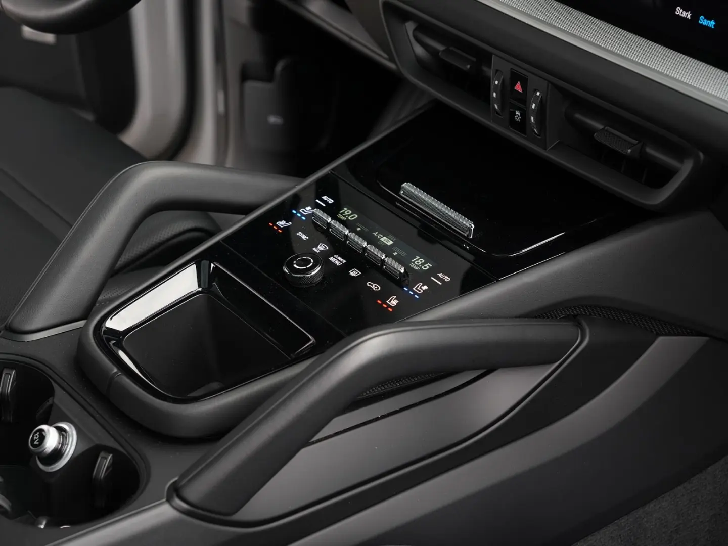 Porsche E-Hybrid Coupé INNODRIVE-LUFTF-PANO-MASSAGE