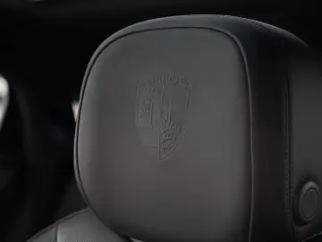 Porsche E-Hybrid Coupé INNODRIVE-LUFTF-PANO-MASSAGE