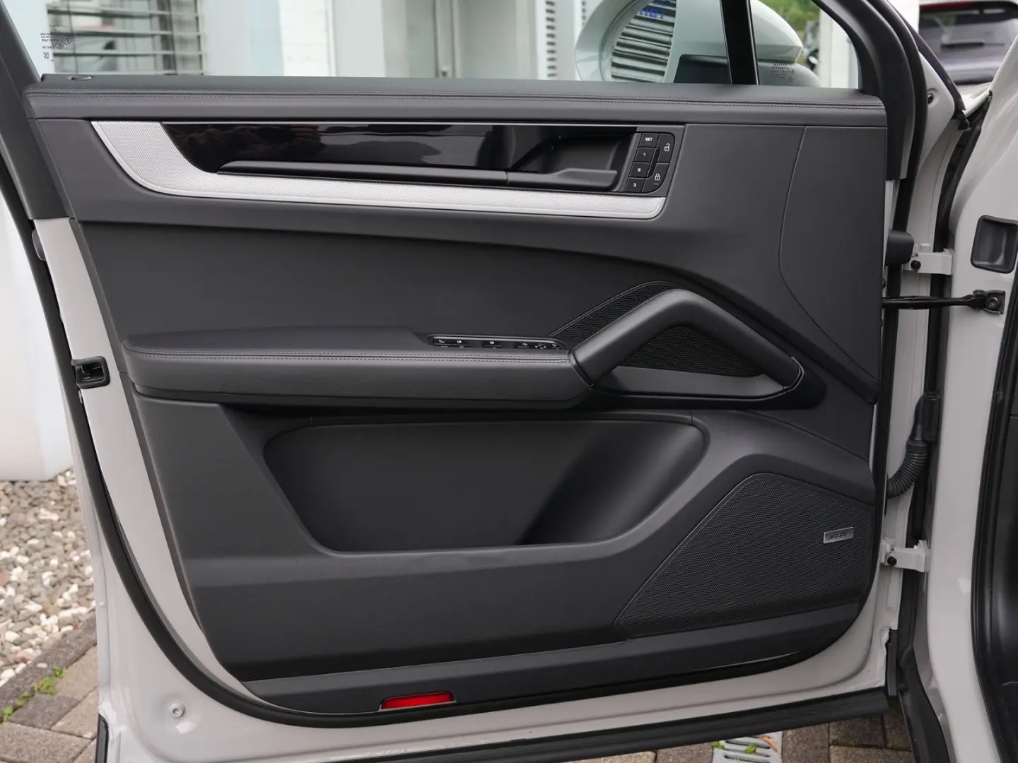 Porsche E-Hybrid Coupé INNODRIVE-LUFTF-PANO-MASSAGE
