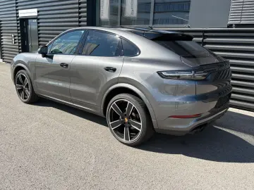 Porsche  Cayenne Coupe -PANO-INNO-BOSE-22 CLASSIK