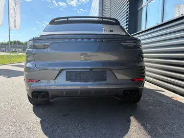 Porsche  Cayenne Coupe -PANO-INNO-BOSE-22 CLASSIK