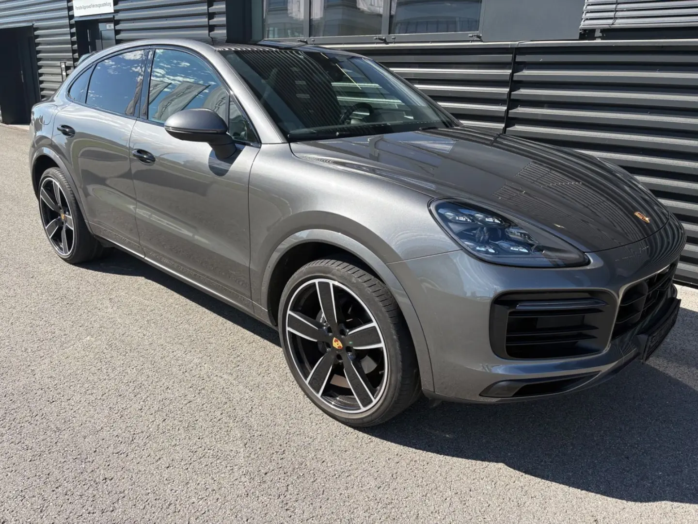 Porsche  Cayenne Coupe -PANO-INNO-BOSE-22 CLASSIK