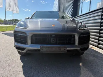 Porsche  Cayenne Coupe -PANO-INNO-BOSE-22 CLASSIK