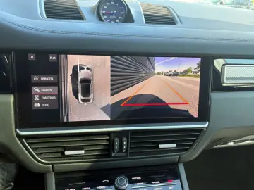 Porsche  Cayenne Coupe -PANO-INNO-BOSE-22 CLASSIK