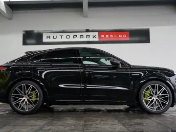 Cayenne Coupe E-Hybrid SportDesign P-Display 22z