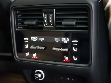 Cayenne Coupe E-Hybrid/SportDesign/P-Display/22z