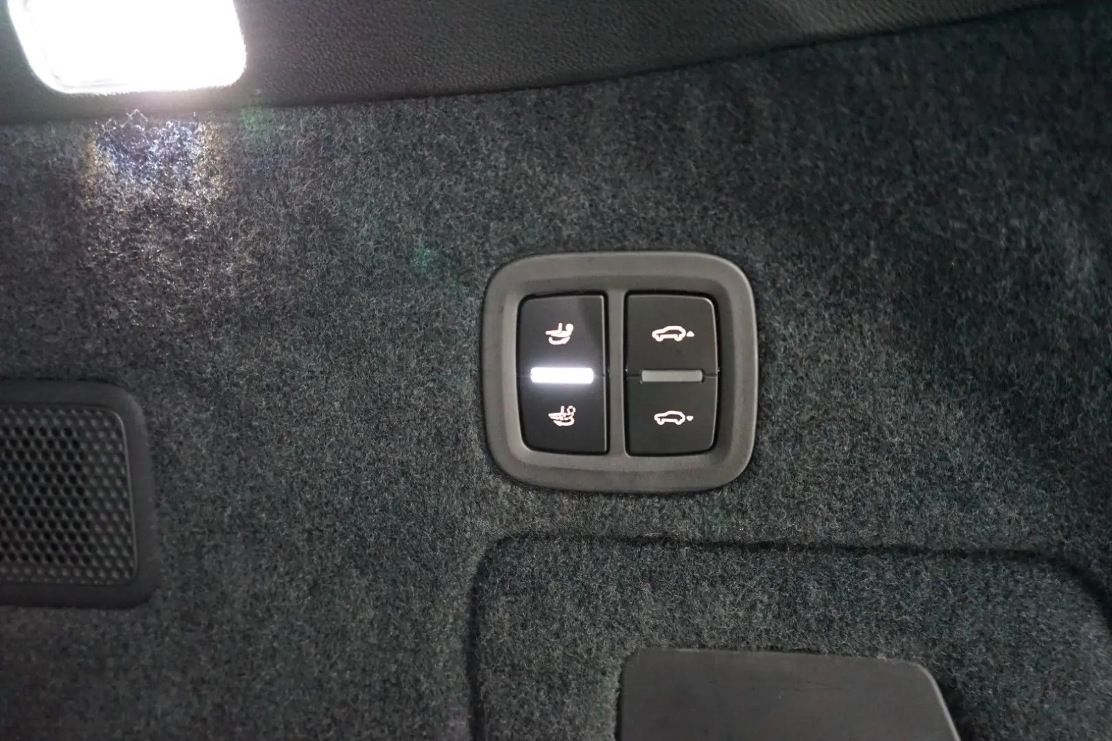 Cayenne Coupe E-Hybrid/SportDesign/P-Display/22z