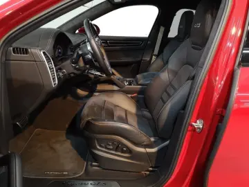Porsche Cayenne Coupe 4.0 V8 GTS Head-Up, InnoDrive