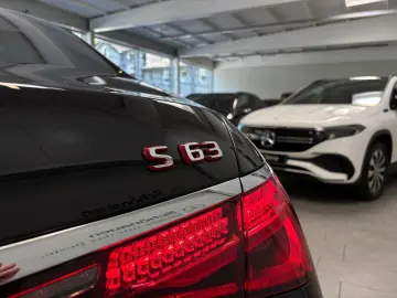 AMG S 63 E Perf. DRIVERS+PANO+HUD+DIGITAL+DISTR