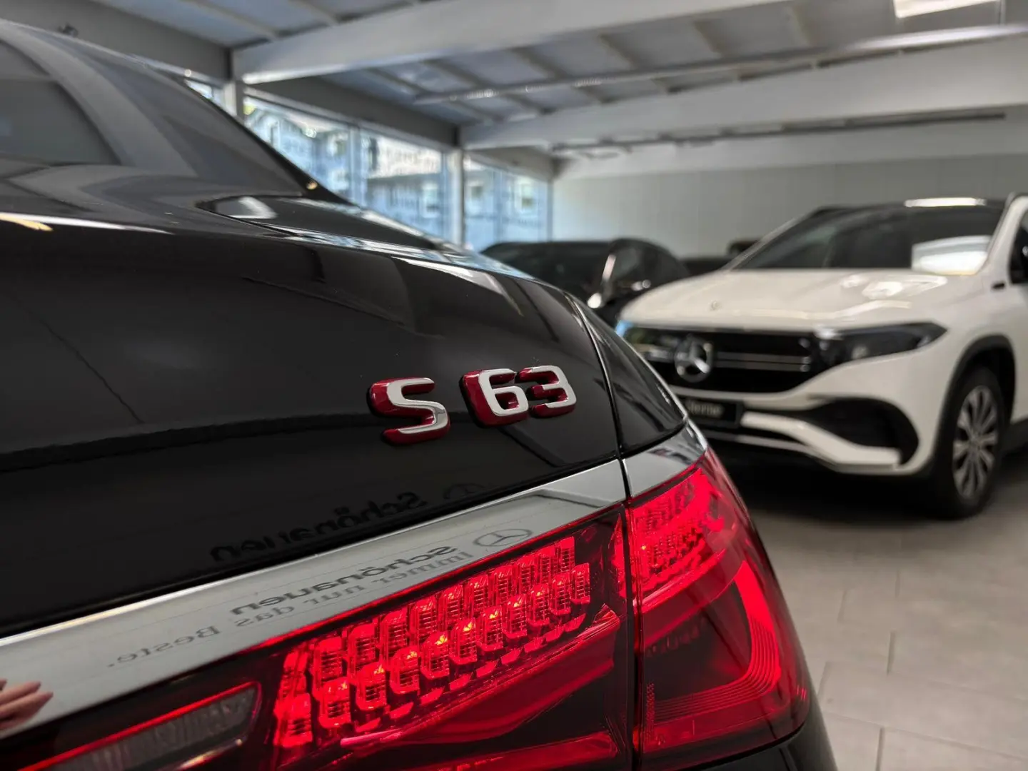 AMG S 63 E Perf. DRIVERS+PANO+HUD+DIGITAL+DISTR
