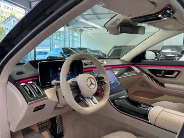 AMG S 63 E Perf. DRIVERS+PANO+HUD+DIGITAL+DISTR