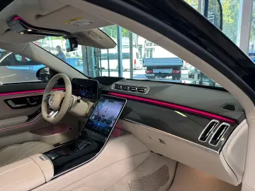 AMG S 63 E Perf. DRIVERS+PANO+HUD+DIGITAL+DISTR