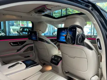 AMG S 63 E Perf. DRIVERS+PANO+HUD+DIGITAL+DISTR