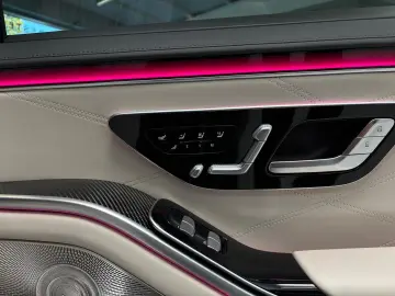 AMG S 63 E Perf. DRIVERS+PANO+HUD+DIGITAL+DISTR