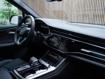 Q7 50 TDI S Line Matrix NightV HUD B&O AHK 7-SZ