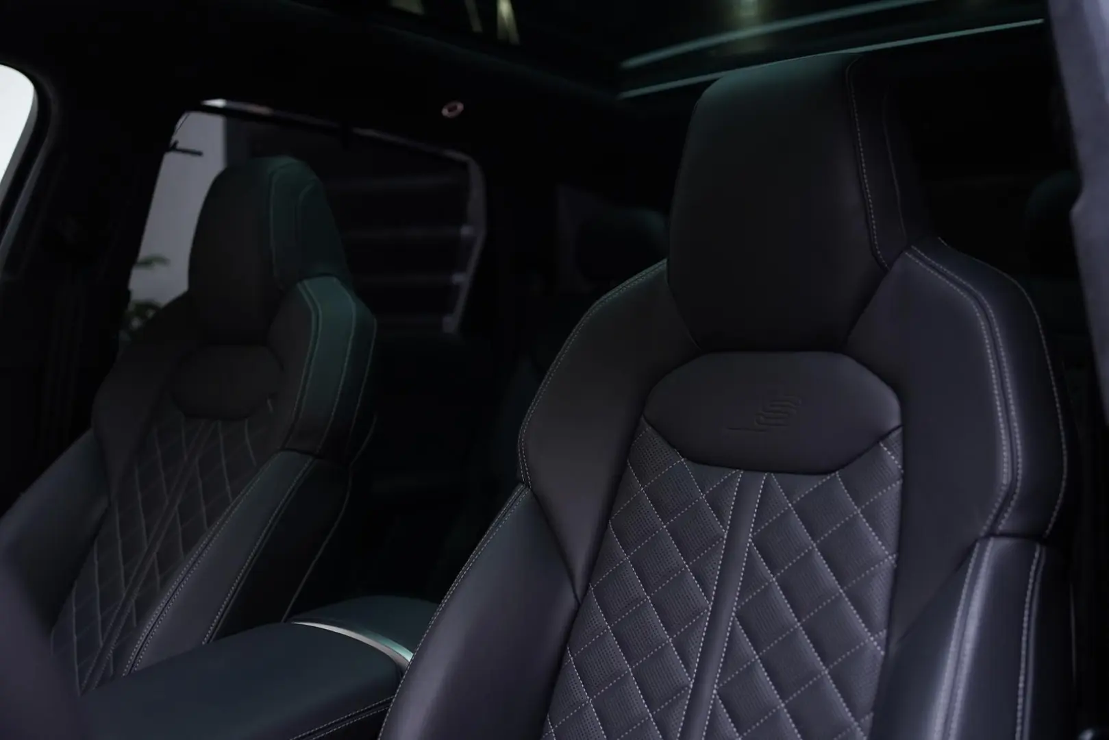 Q7 50 TDI S Line Matrix NightV HUD B&O AHK 7-SZ