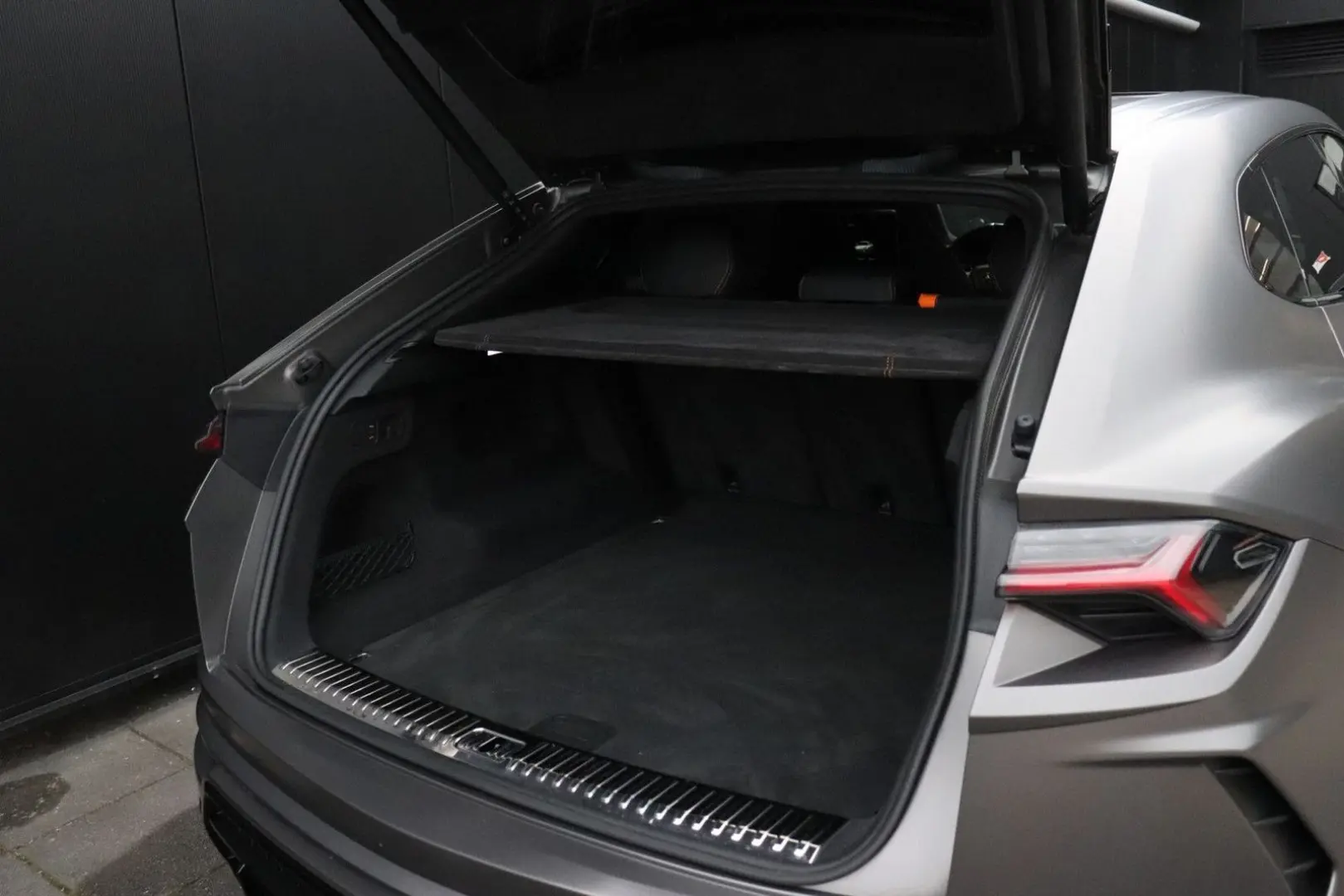 Lamborghini Urus 4.0 V8 Graphite Capsule | KERAMISCH | PANO