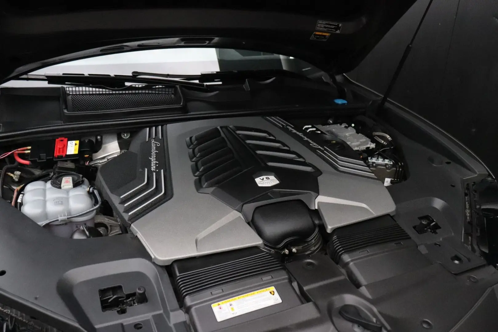 Lamborghini Urus 4.0 V8 Graphite Capsule | KERAMISCH | PANO