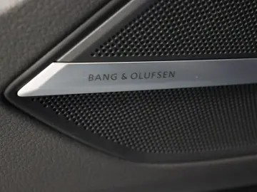 A8 50 TDI quattro tiptronic  Matrix Luft Pano LM
