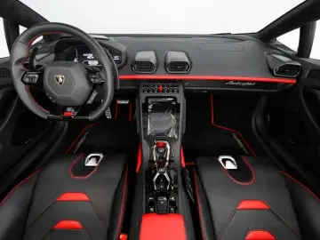 Lamborghini Huracán Evo LP 640-4 Spyder