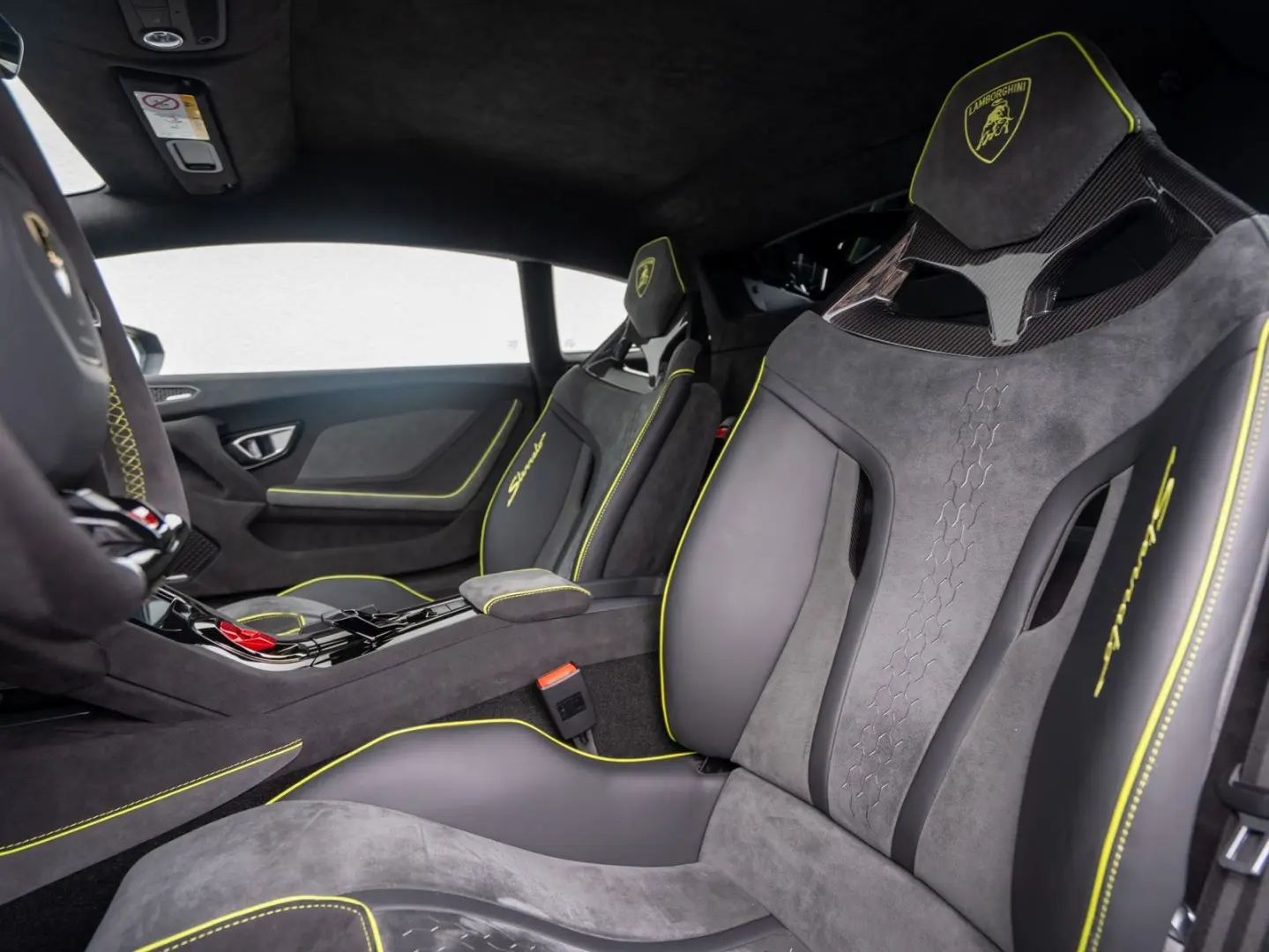 Lamborghini Huracán Sterrato GRIGIO TELESTO SPORT-SEAT SENSO