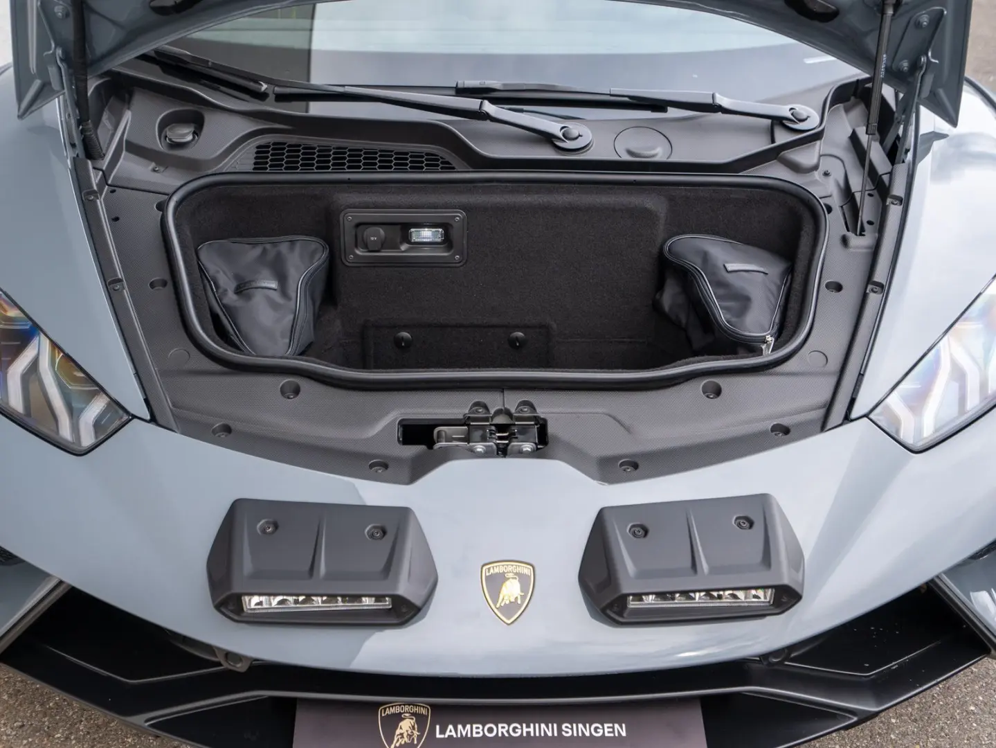 Lamborghini Huracán Sterrato GRIGIO TELESTO SPORT-SEAT SENSO