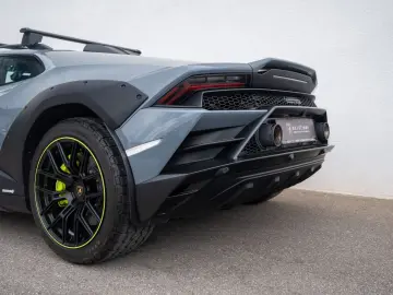 Lamborghini Huracán Sterrato GRIGIO TELESTO SPORT-SEAT SENSO