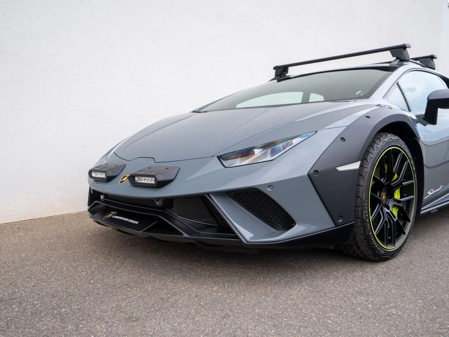 Lamborghini Huracán Sterrato GRIGIO TELESTO SPORT-SEAT SENSO