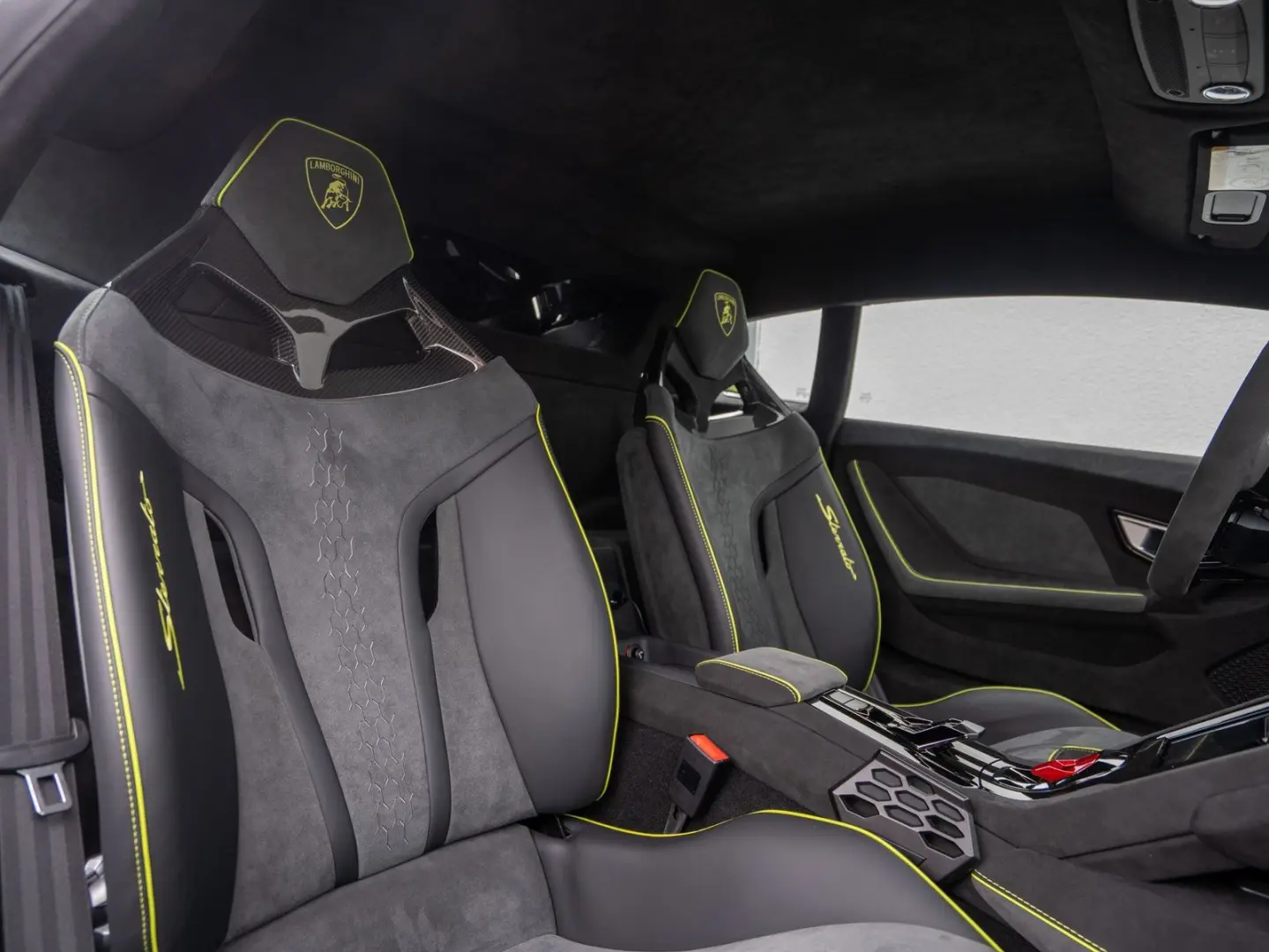 Lamborghini Huracán Sterrato GRIGIO TELESTO SPORT-SEAT SENSO