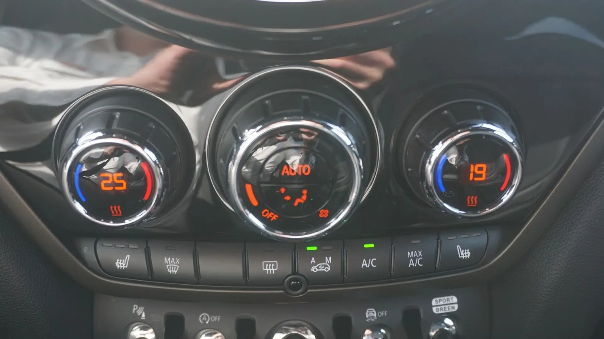 MINI Cooper Countryman Cooper 1.5  Classic Aut. LED Navi Tem