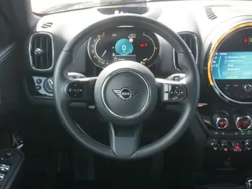 MINI Cooper Countryman Cooper 1.5  Classic Aut. LED Navi Tem