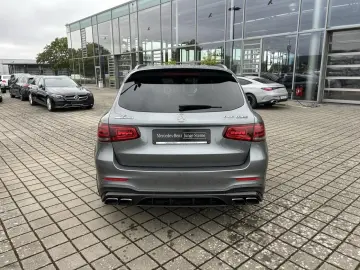 Mercedes-Benz AMG GLC 63 S 4MATIC+ +AMG-Sport+LED