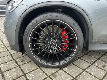 Mercedes-Benz AMG GLC 63 S 4MATIC+ +AMG-Sport+LED