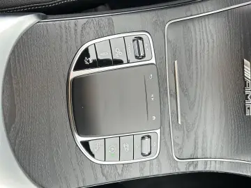 Mercedes-Benz AMG GLC 63 S 4MATIC+ +AMG-Sport+LED