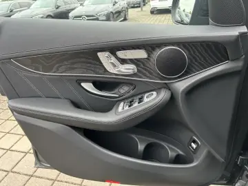 Mercedes-Benz AMG GLC 63 S 4MATIC+ +AMG-Sport+LED