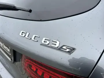 Mercedes-Benz AMG GLC 63 S 4MATIC+ +AMG-Sport+LED