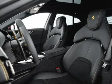 Ferrari Purosangue