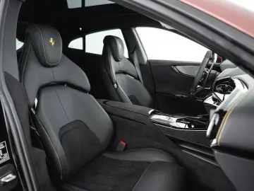 Ferrari Purosangue