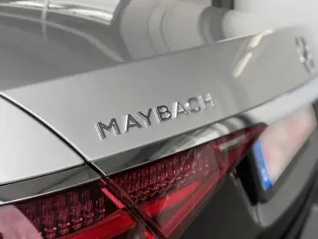 Mercedes Benz S680 Maybach V12 High-End -Paket