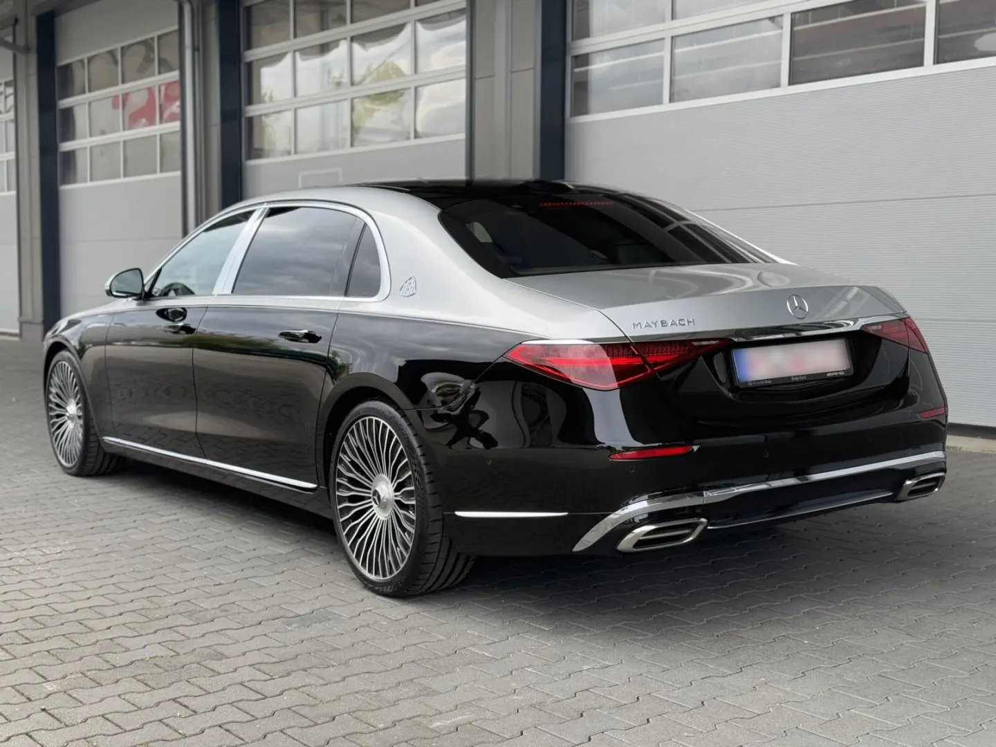 Mercedes Benz S680 Maybach V12 High-End -Paket