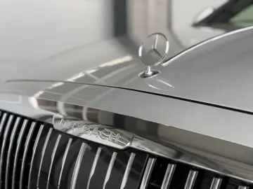 Mercedes Benz S680 Maybach V12 High-End -Paket