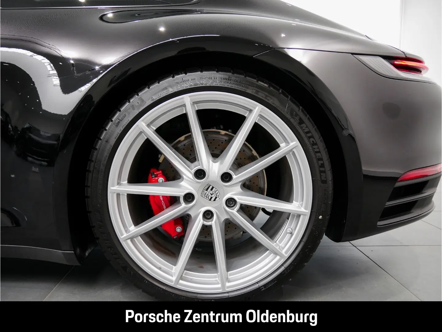 Porsche 992 Carrera 4S