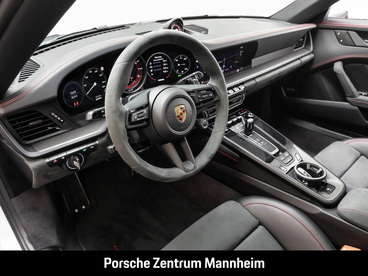 Porsche 992 911 Carrera 4 GTS Matrix