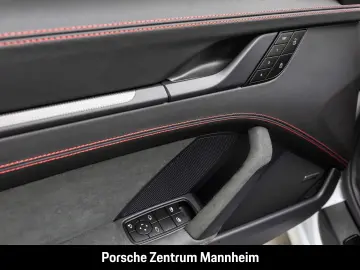 Porsche 992 911 Carrera 4 GTS Matrix