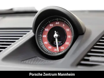 Porsche 992 911 Carrera 4 GTS Matrix