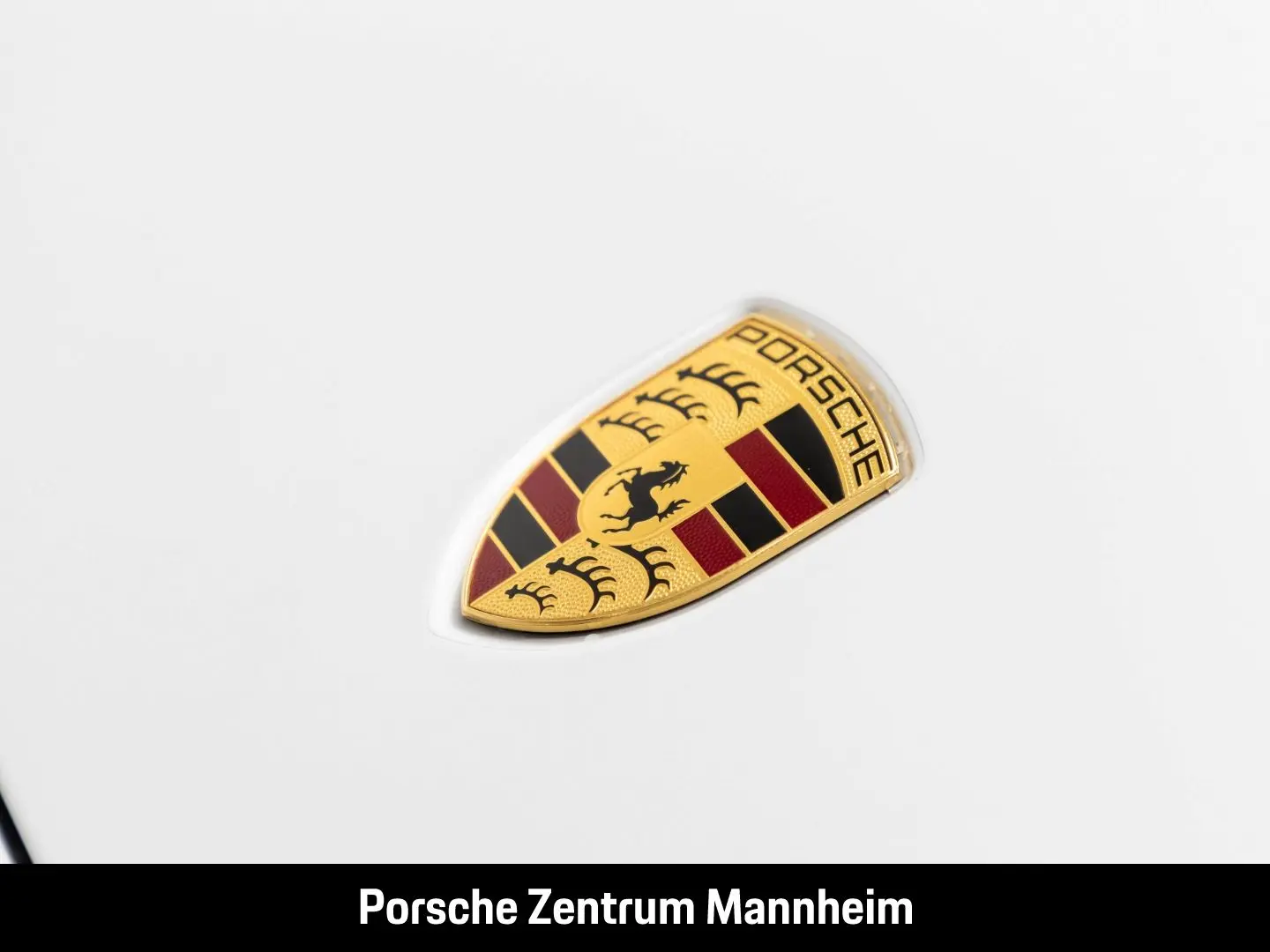 Porsche 992 911 Carrera 4 GTS Matrix
