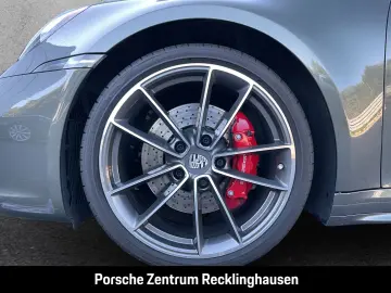 Porsche 992 911 Carrera 4S  InnoDrive